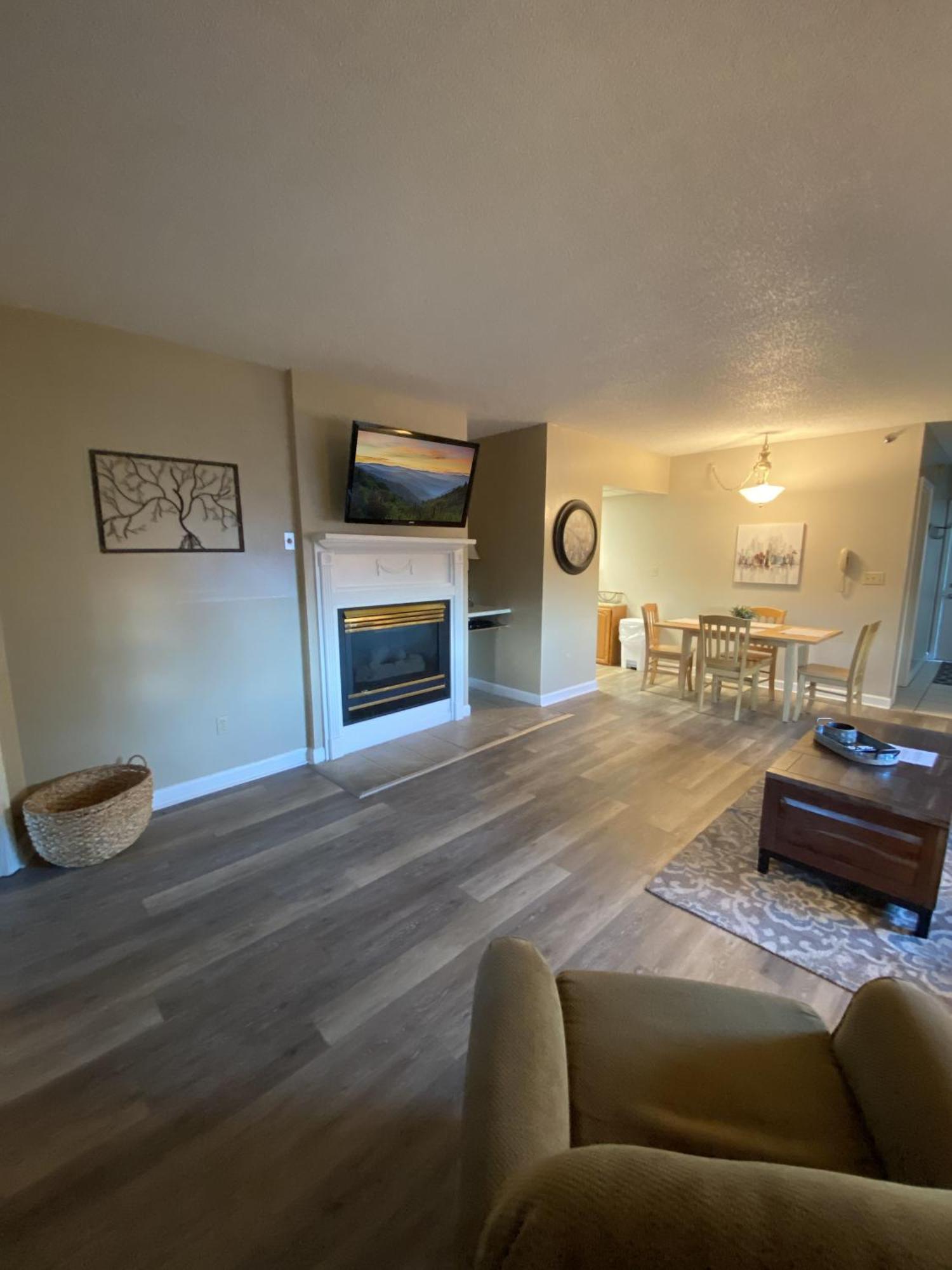 River Place Condos #401 2Bd Пиджен Фордж Екстериор снимка